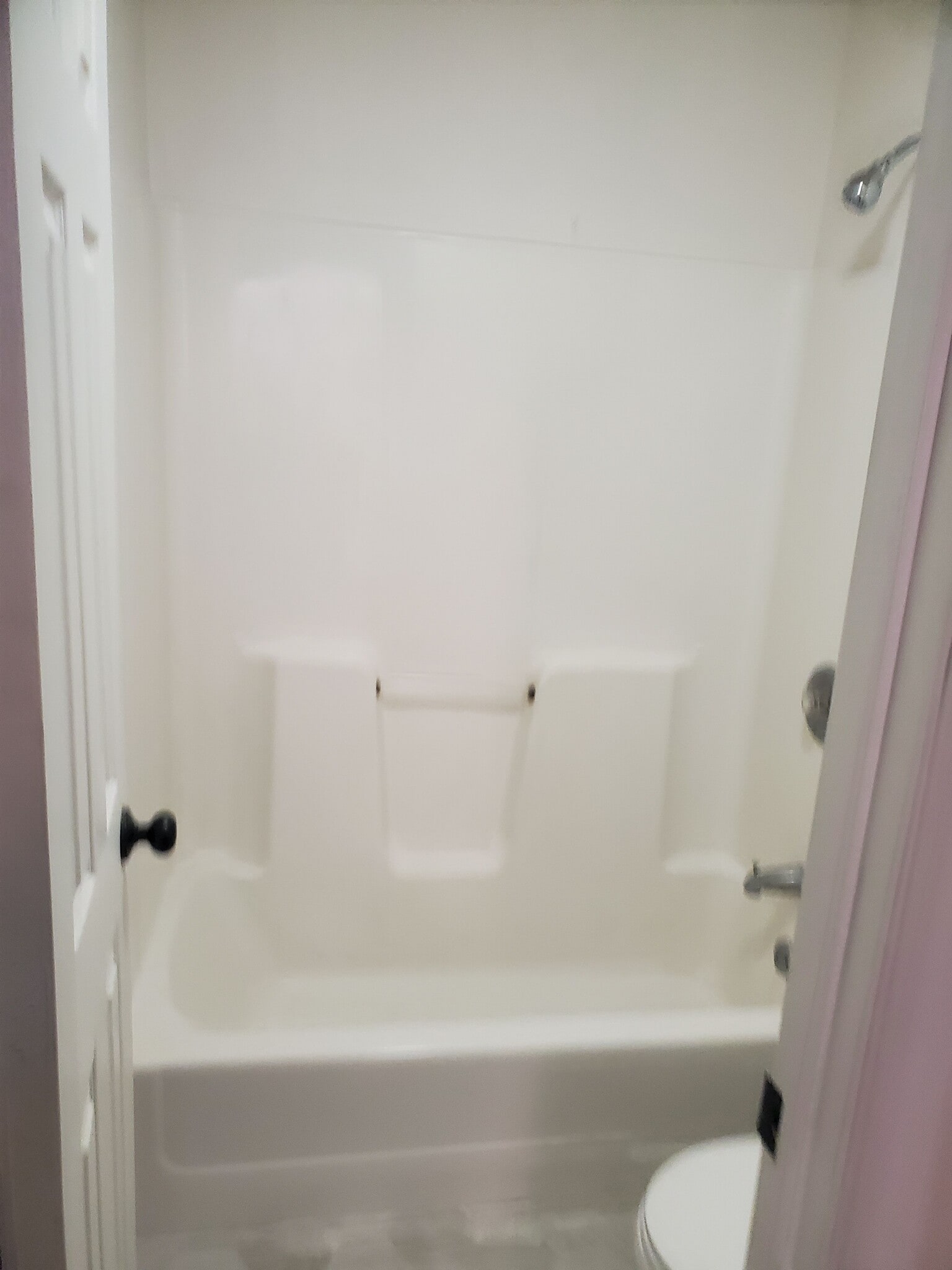 Building Photo - 3314 N Tracy Ave