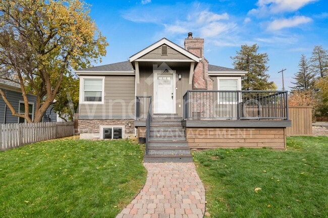 Primary Photo - Bright, Charming Home with Modern Features and Exceptional Indoor–Outdoor Space Kendall Yards