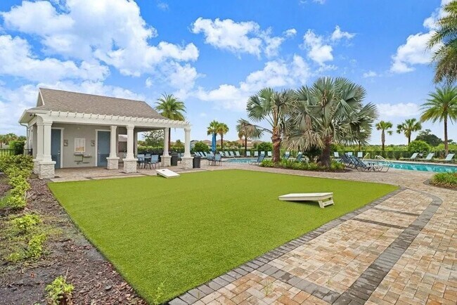 Building Photo - 2301 Alee Ln