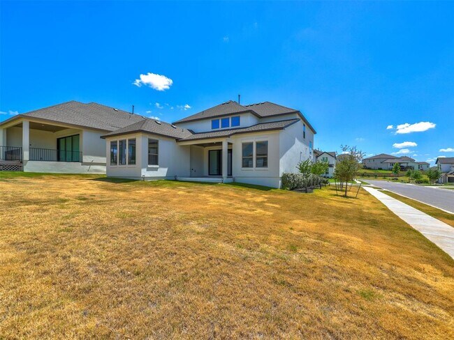 Building Photo - 1929 Montella Wy