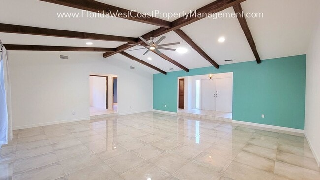 Building Photo - 5428 Beneva Woods Way