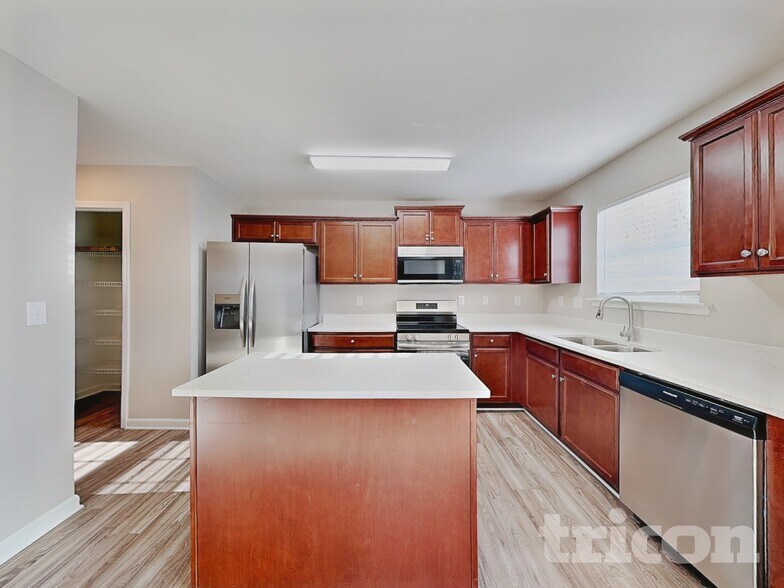 Building Photo - 2814 Tancor Ct