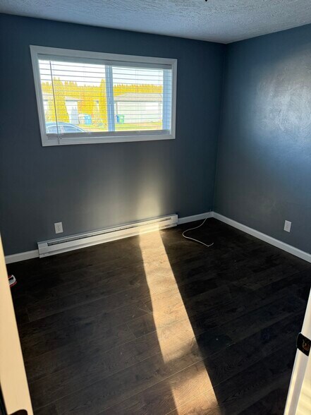 Building Photo - 1194 Kennedy St