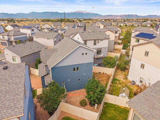 Building Photo - 6221 John Muir Trl