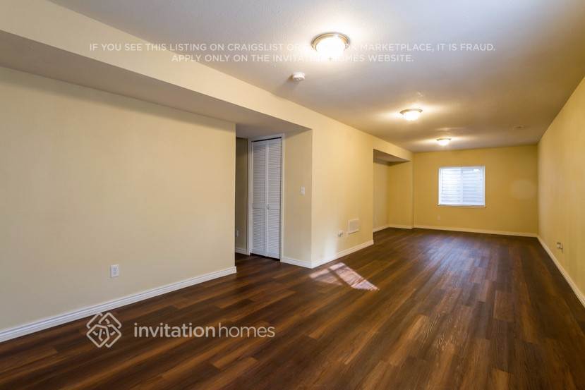 Building Photo - 7263 Creekfront Dr