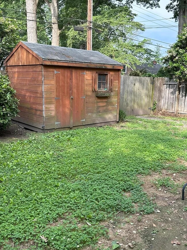 Fenced backyard - 4405 W Franklin St