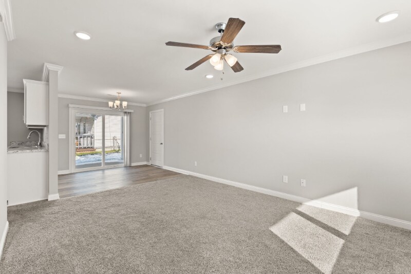 Building Photo - 118 Clark Rd