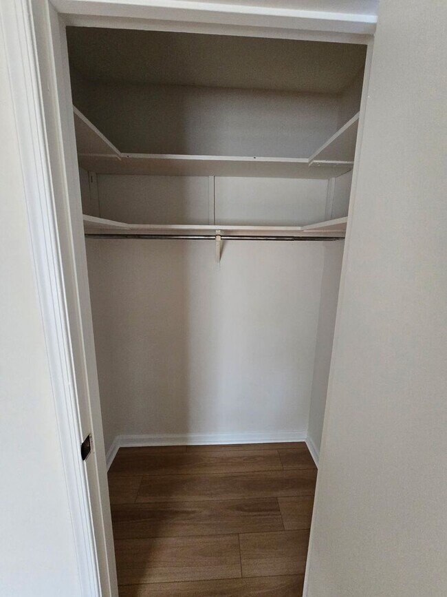 Building Photo - Renovated Home 3 bedroom 1.5 bath with new...