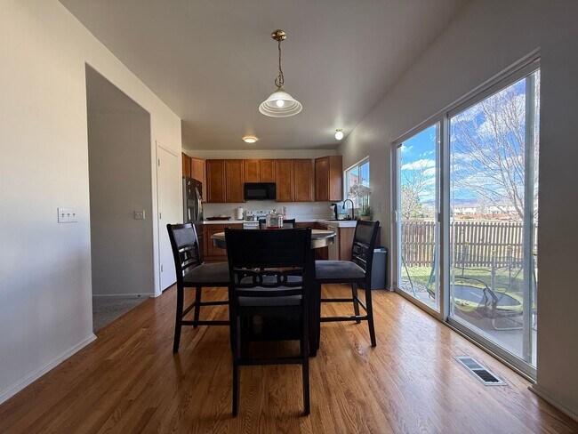 Building Photo - 4814 Hawk Meadow Dr