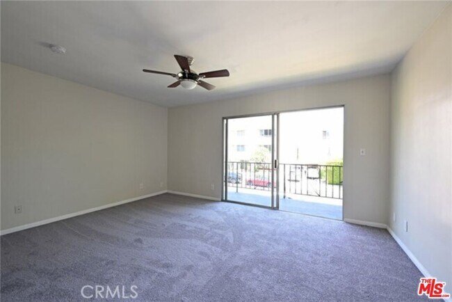 Building Photo - 11061 Ohio Ave Ave