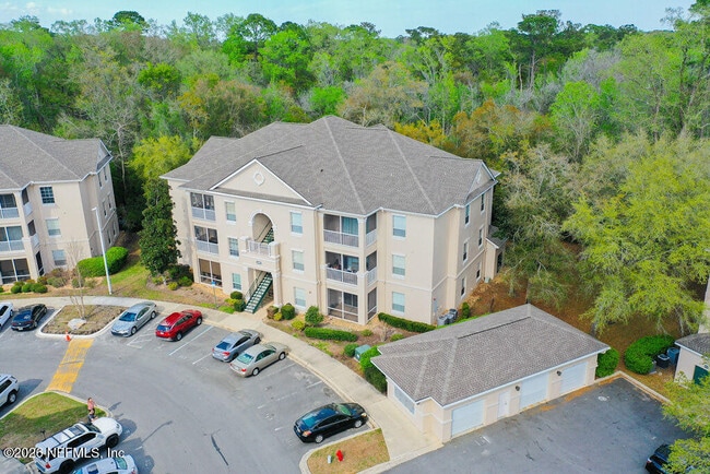 Building Photo - 8601 Beach Blvd