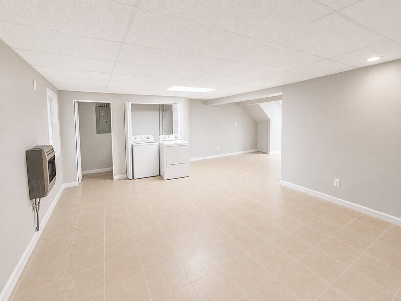 Building Photo - 5172 Afton Way