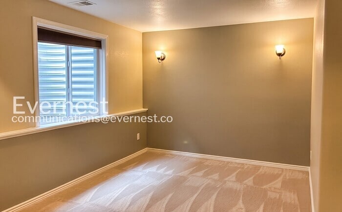 Building Photo - 8110 Northstar Dr
