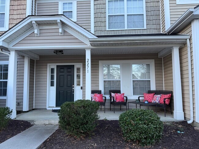 Building Photo - 2271 Crosscut Dr