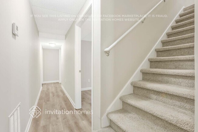 Building Photo - 5668 Beechwood Dr SW
