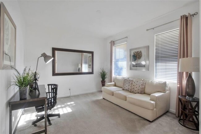 Building Photo - 4164 Oak Tree Dr