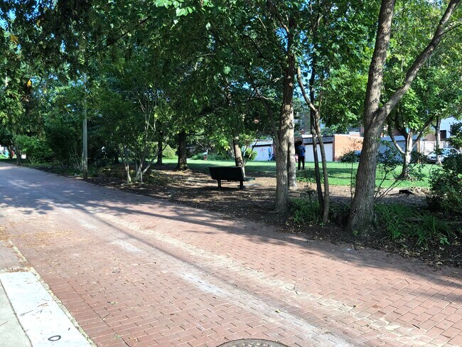 Building Photo - 60 V St NW