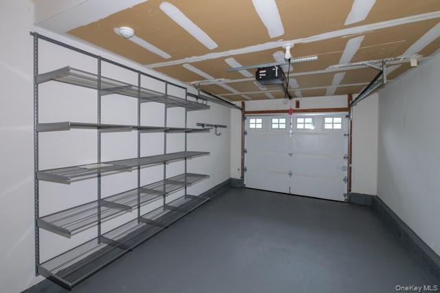 Building Photo - 23 Overlook Dr