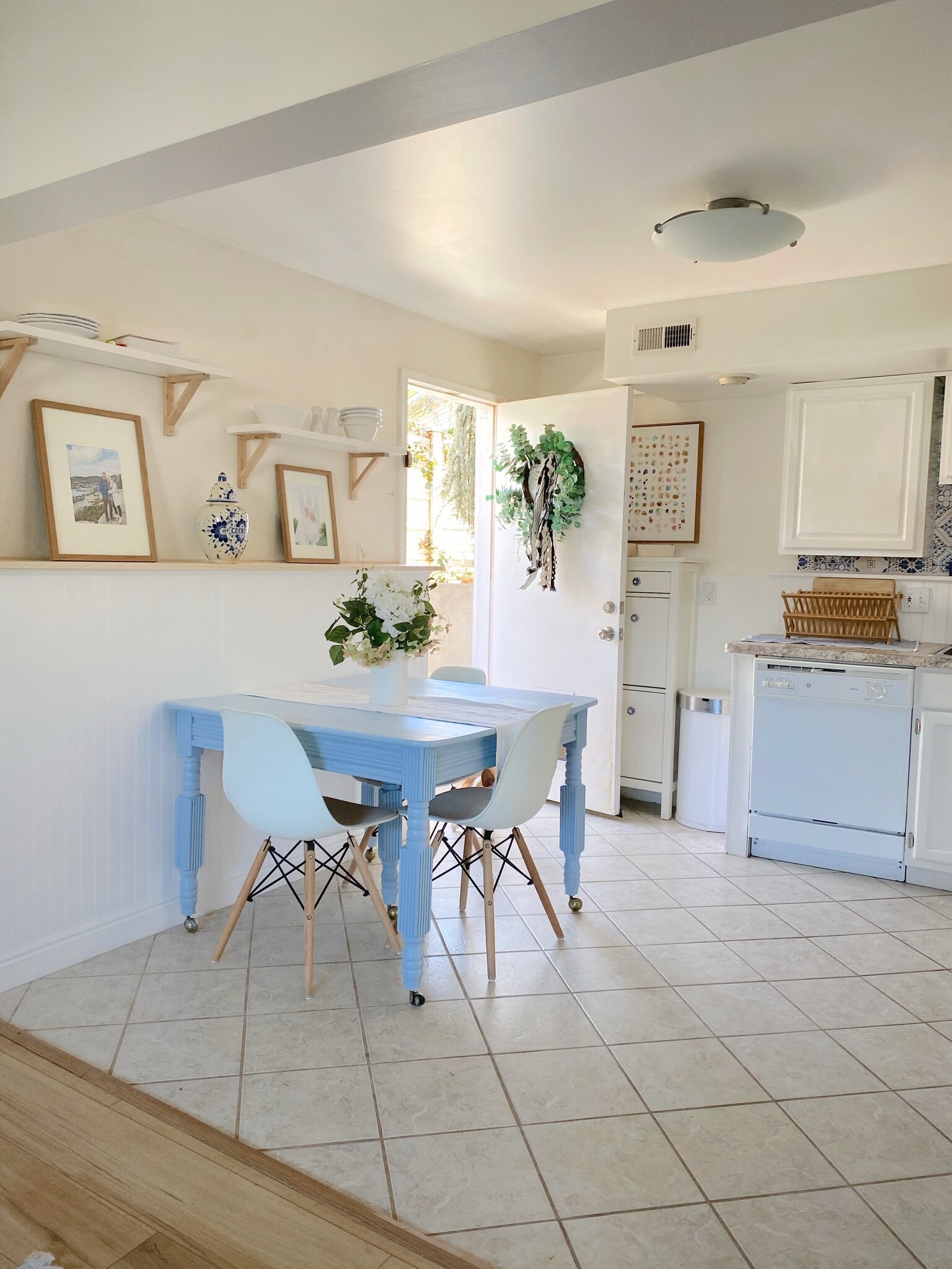 Building Photo - 820 Bourdeaux Dr