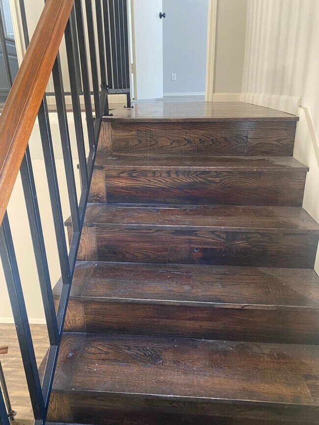 Building Photo - 318 Spanish Moss Dr