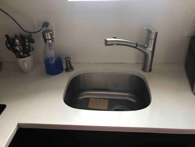 Building Photo - 3405 Newton St