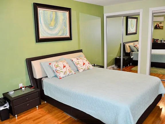 Building Photo - 2072 Ocean Ave