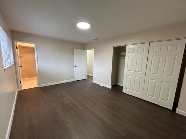 Building Photo - 3BR/ 2BA IN SOUTH SALINAS