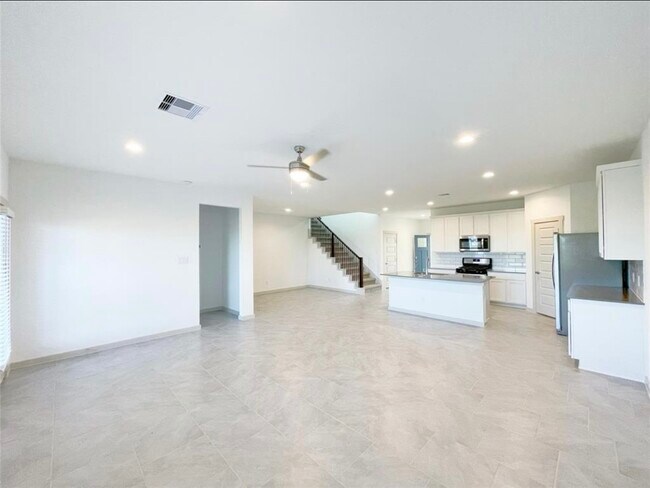 Building Photo - 28938 Yulee Mill Dr