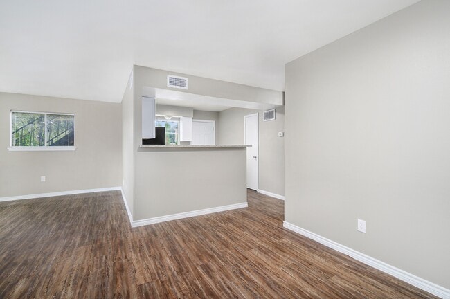 Building Photo - 1303 S 2nd St