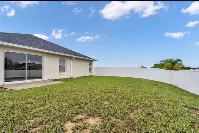 Building Photo - 447 Brayton Ln