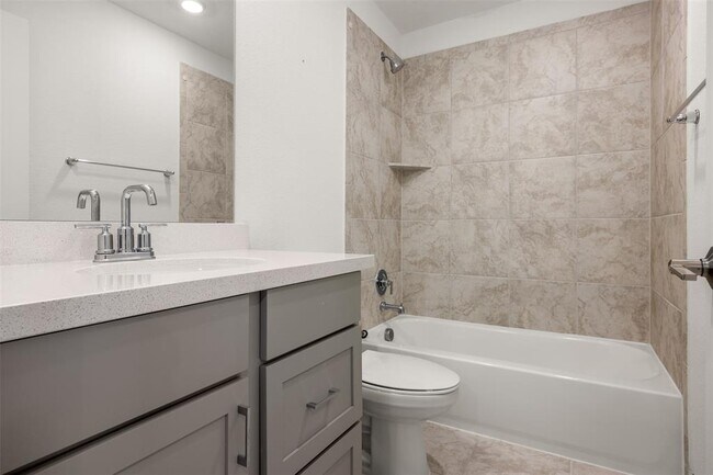 Building Photo - 301 Quarry Rock Cove