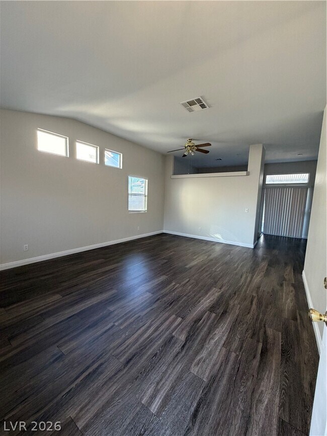 Building Photo - 4024 W Delhi Ave