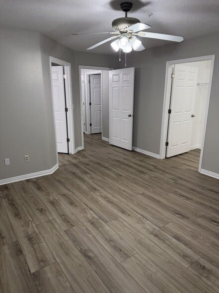 Building Photo - 1530 Westbury Way