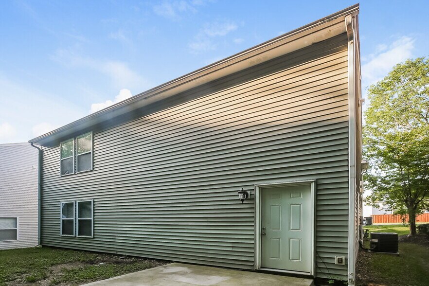 Building Photo - 4749 Palustris Ct