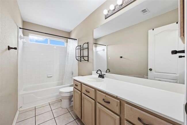 Building Photo - 3618 Windhill Loop