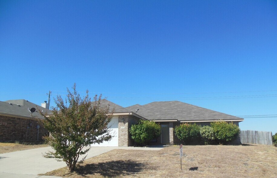 Building Photo - 2903 Westwood Dr