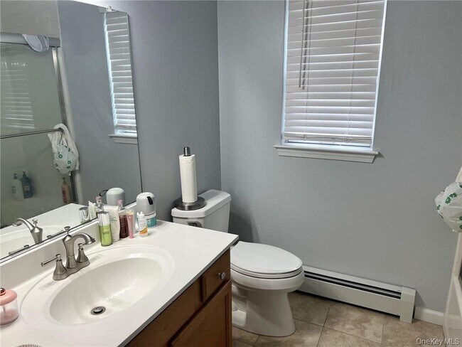 Building Photo - 145 Montgomery St