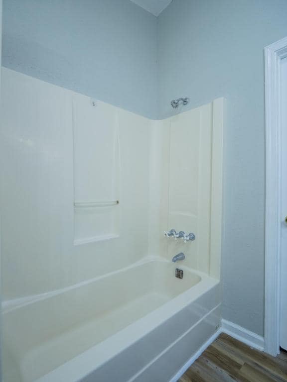 Building Photo - 804 Lakeland Ave