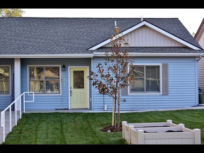 Building Photo - Monte Vista Villas