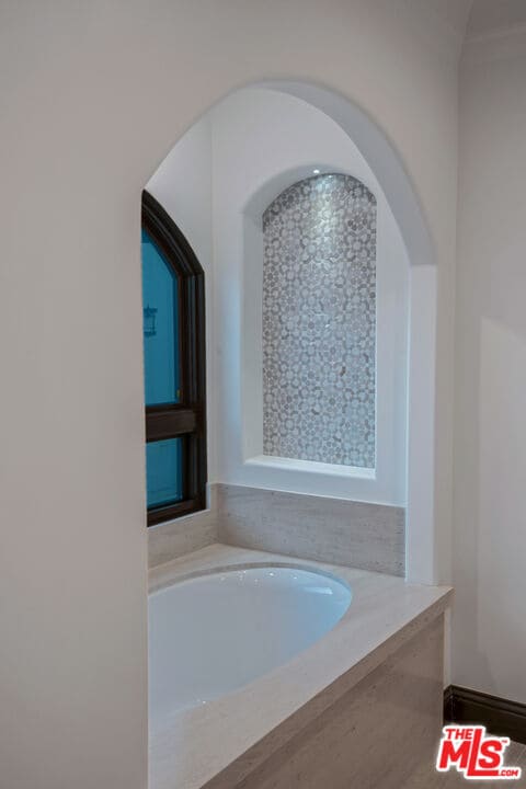 Building Photo - 4265 Denny Ave