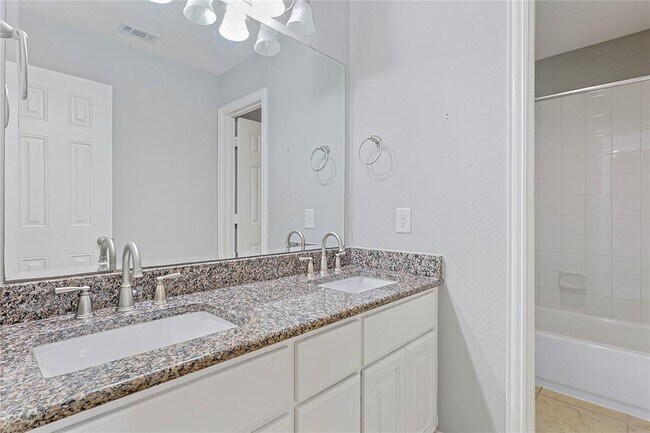 Building Photo - 5919 Solara Ledge Ln