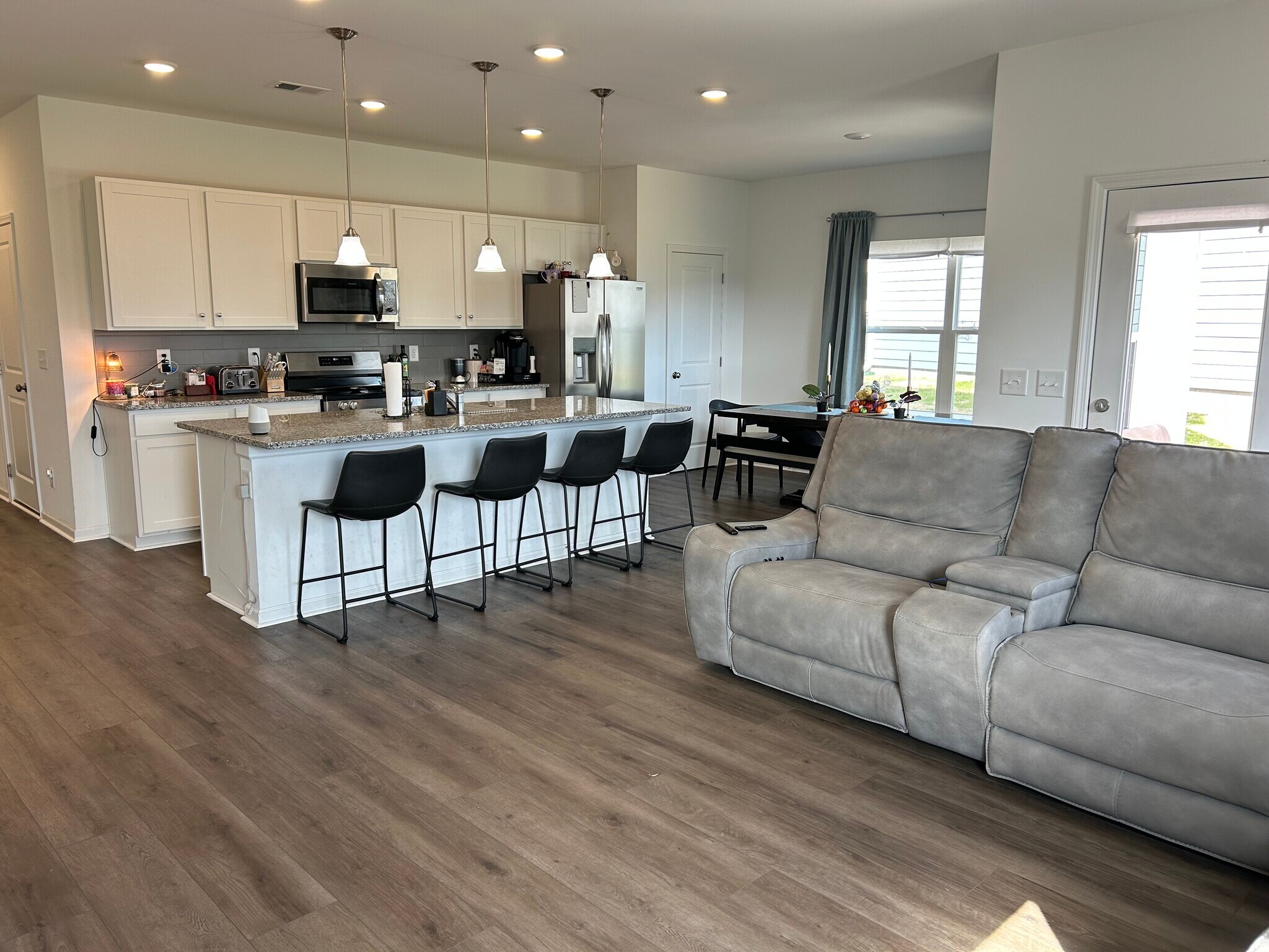 Building Photo - 236 Summerlin Dr