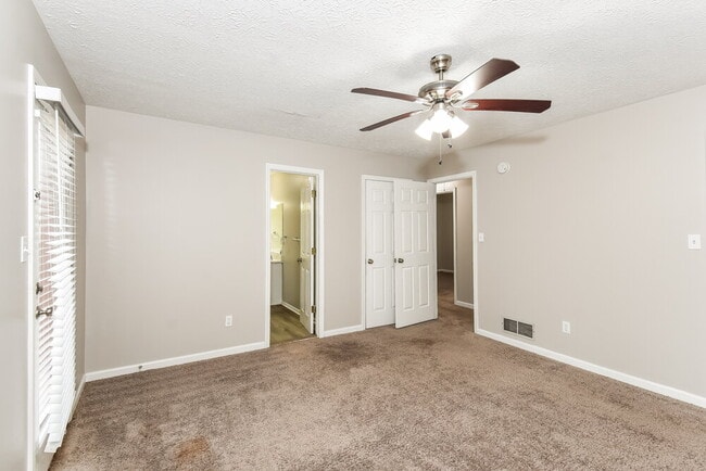 Building Photo - 3258 Willa Way