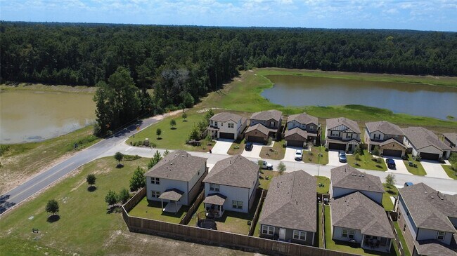 Building Photo - 7807 Alset Dr
