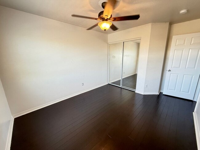 Building Photo - 9093 Seal Beach Dr