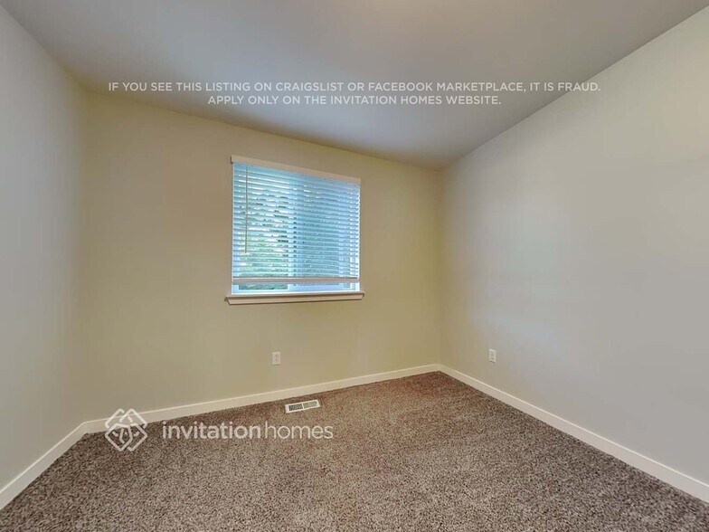 Building Photo - 9214 195th St Ct E