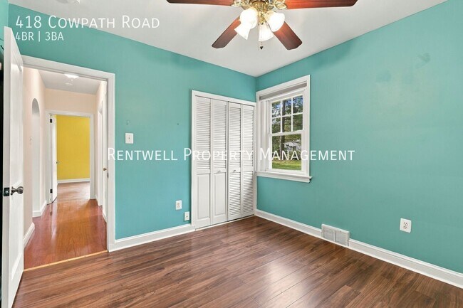 Building Photo - 418 Cowpath Rd