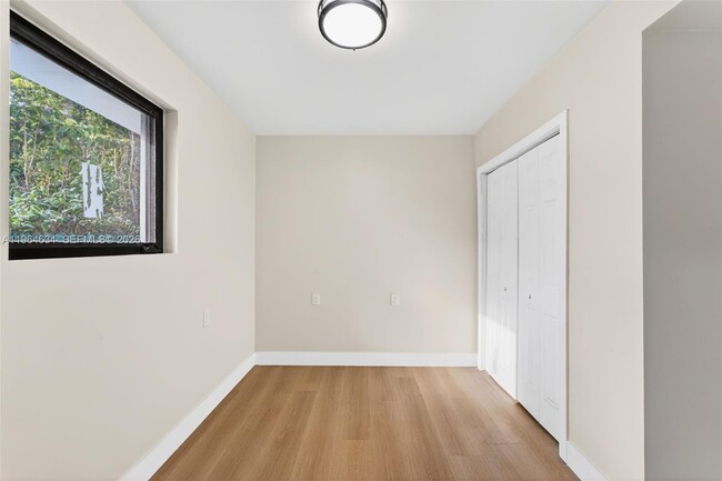 Building Photo - 555 NW 94th St