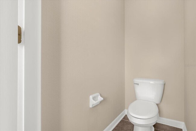 Building Photo - 2758 River Landing Dr