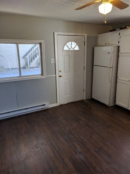 Building Photo - 1172 Wyoming Ave